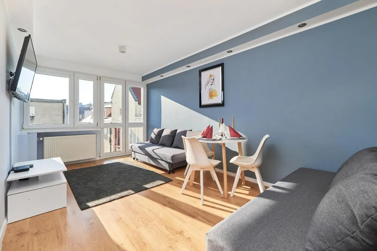Family Apartment Szewska Market Square By Noclegi Renters contacts